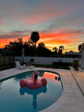 Turtle Island - Family Friendly Pool Home -Welcome